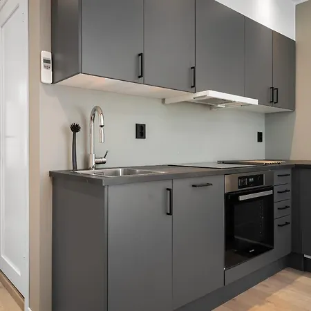 L Nygard Hotel apartamentowy 3*