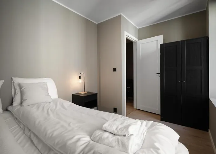 L Nygard Берген